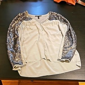 Guess by Marciano Women's blouse